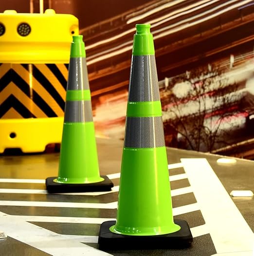 BESEA 6Pack 28" inch Traffic Cones Green Safety Cones with 6 inch Reflective Collar for Home Driveway Road Parking Use(6 Cones)