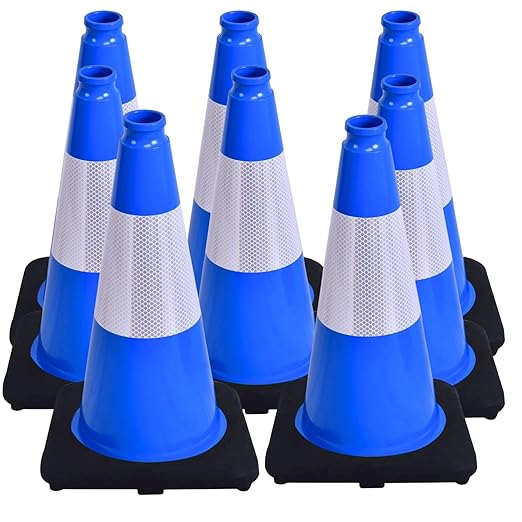 BESEA 8Pack 18 Inch Blue Traffic Cones with 6 Inch Reflective Collar, Heavy Duty PVC Safety Cones with 10.5 x 10.5 Inch Base for Parking, Driving Practice, Sports Training, and Construction