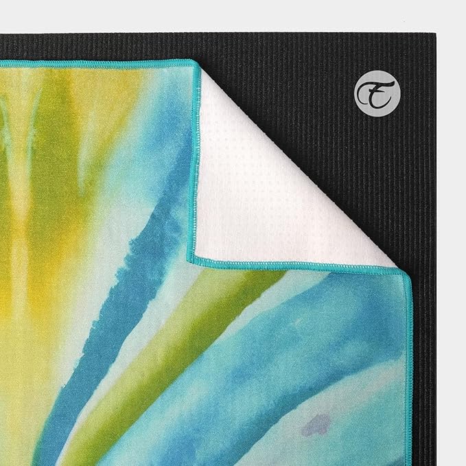 Eunzel Hot Yoga Towel, Non Slip Yoga Mat Towel Sweat Absorbent Printed Yoga Towel with Grip Dots for Hot Yoga, Pilates and Workout 72"x 24", Vibrant Vein