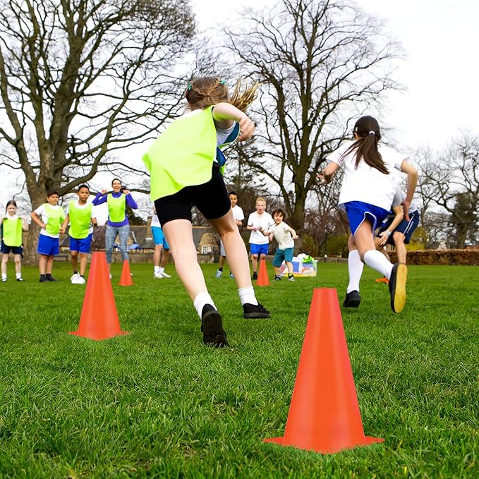 30 Pieces 9 Inch Traffic Cones Plastic Sport Agility Training Safety Cones Soccer Practice Equipment for Basketball Football Drills Exercise, Outdoor Activity and Events